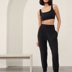 Athleta Salutation Jogger Pant Black Size Large